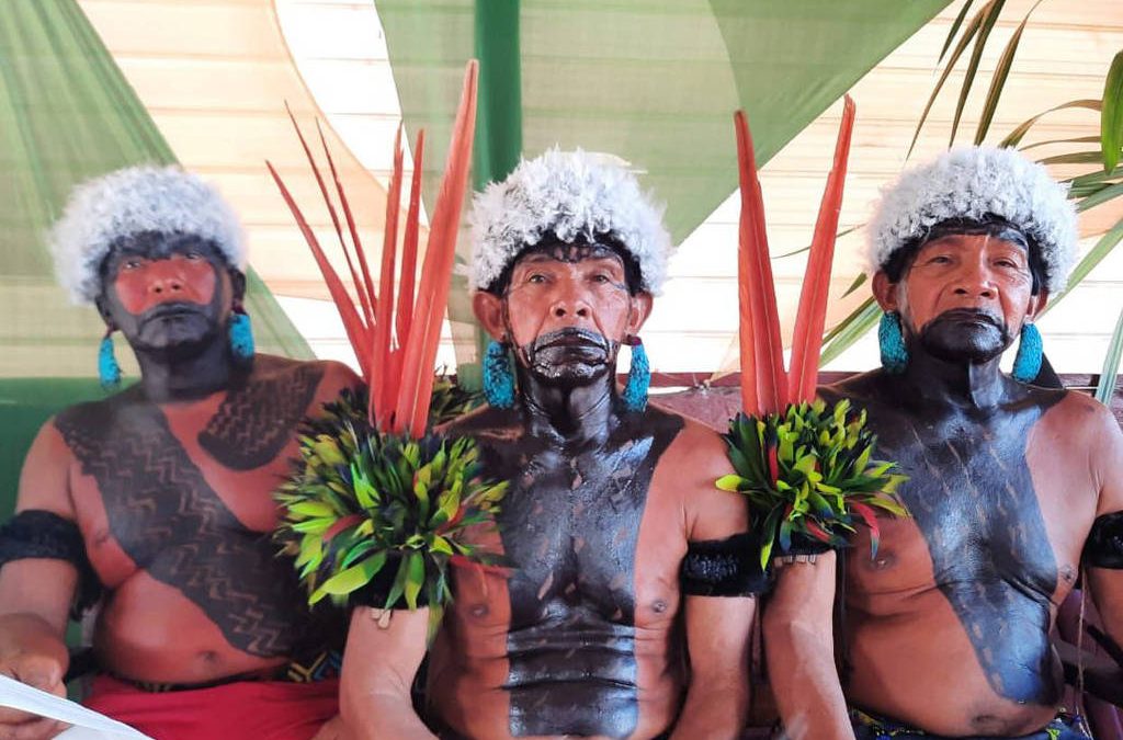 FOLHA DE SÃO PAULO: Respeito aos indígenas