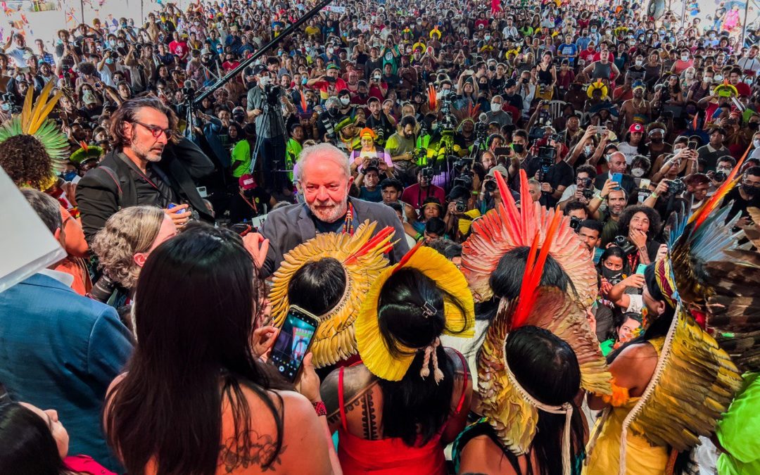 AMAZÔNIA REAL: Lula promete criar Ministério Indígena
