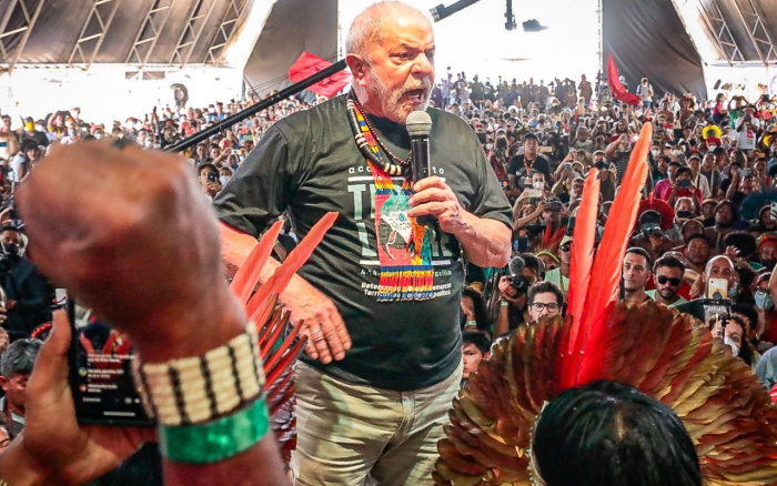 ISA: Lula promete ministério, ‘revogaço’ e consulta para indígenas