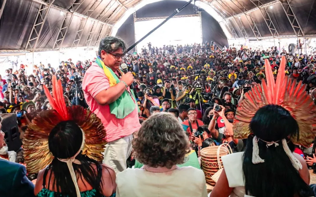AGÊNCIA PÚBLICA: Eleger indígenas é “mudar estrutura do Estado” a favor dos povos, diz liderança amazônica