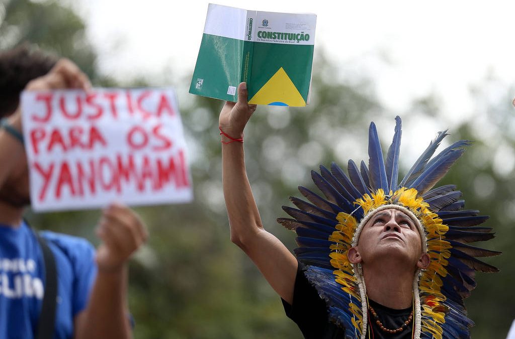 FOLHA DE SÃO PAULO: Juiz federal aponta risco de genocídio na terra yanomami: ‘nada falta para pior dos cenários’