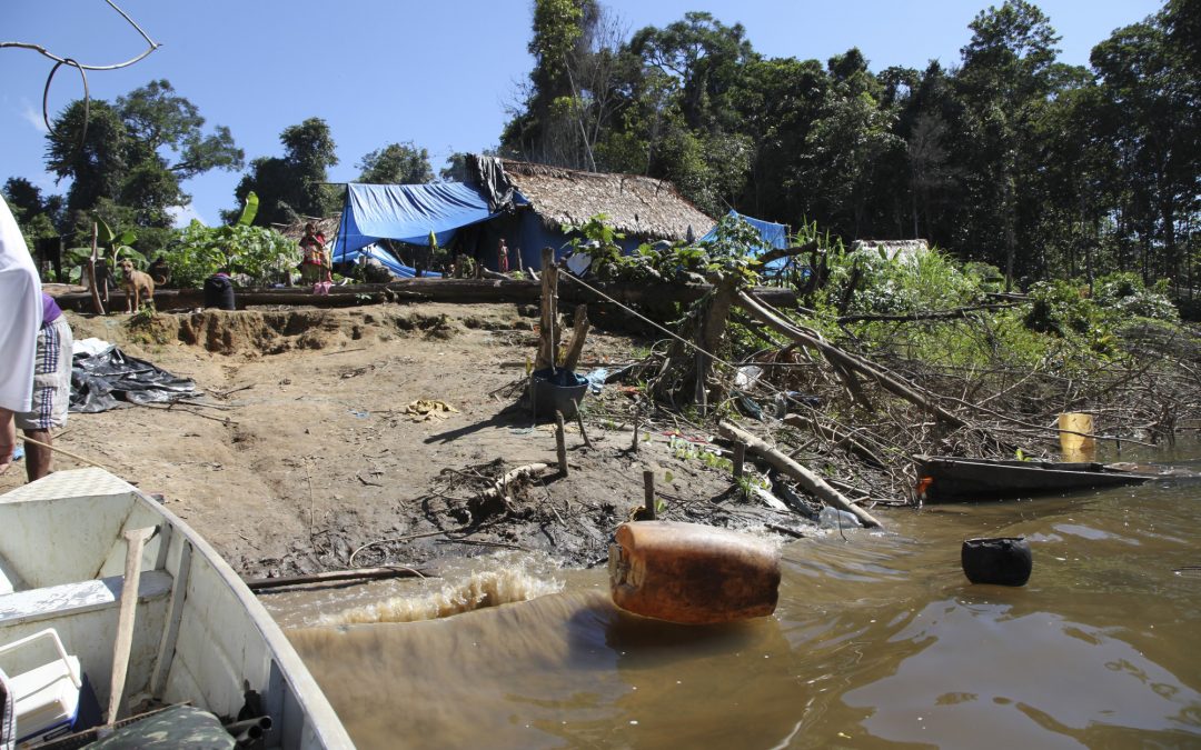 ISA: Comunidade Aracaçá vive tragédia humanitária, alerta organização Yanomami