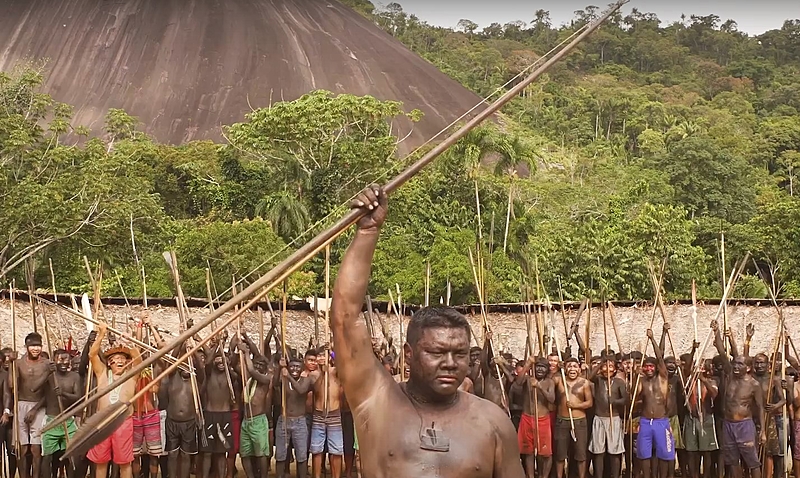 BRASIL DE FATO: Demarcada há 30 anos, TI Yanomami revive drama do garimpo: “Estamos na mira da cobra grande”