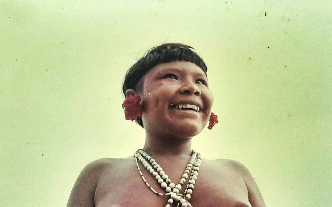 AMAZÔNIA REAL: Lilo registrou um sorriso em meio à tragédia Yanomami 