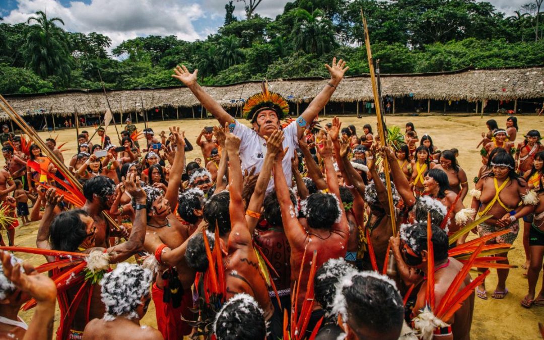FOLHA DE SÃO PAULO: Aniversário da terra yanomami tem rituais e discussão sobre ameaças
