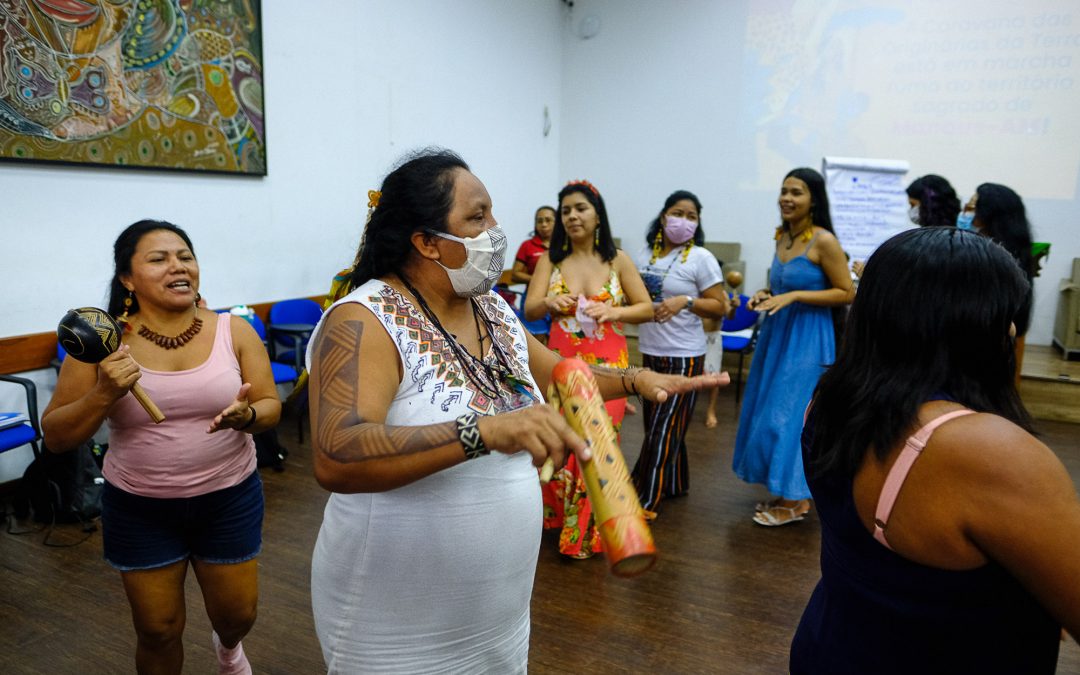 AMAZÔNIA REAL: Caravana das Originárias revela o protagonismo da mulher indígena em meio a desafios