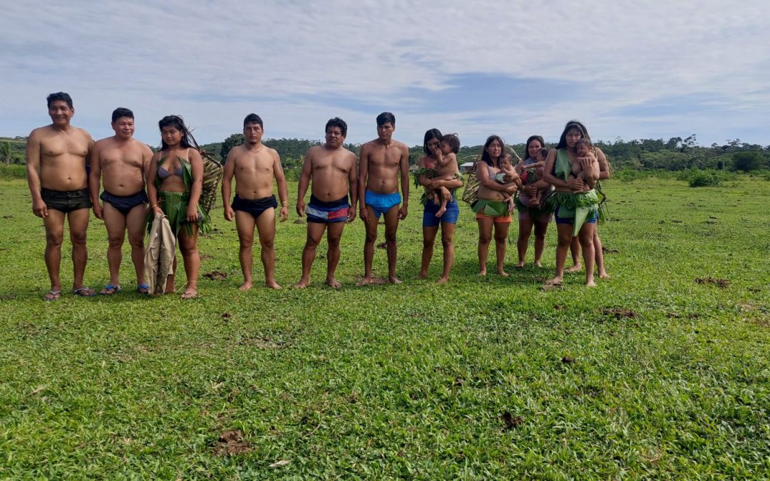 JORNALISTAS LIVRES: Indígenas isolados aparecem em TI do Acre e organização pede apoio ao MPF junto à FUNAI
