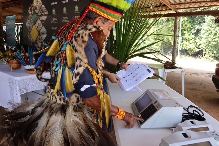 CNJ: Projeto multilíngue leva cidadania e democracia à aldeia indígena em MT