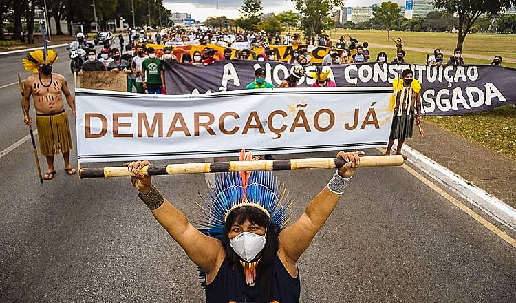 BRASIL DE FATO: Povos indígenas protestam por demarcação de terras nesta terça-feira (9) em Belo Horizonte (MG)