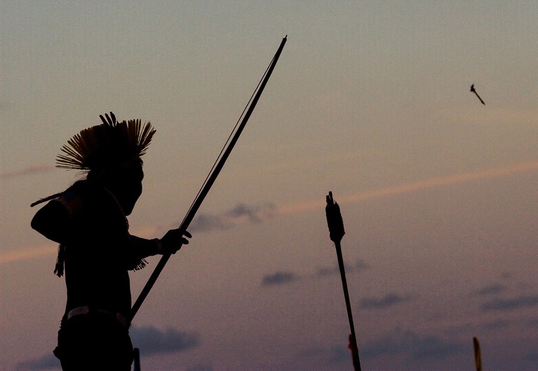 FUNAI: No Mato Grosso, simbologia fortalece a tradição do arco e flecha indígena