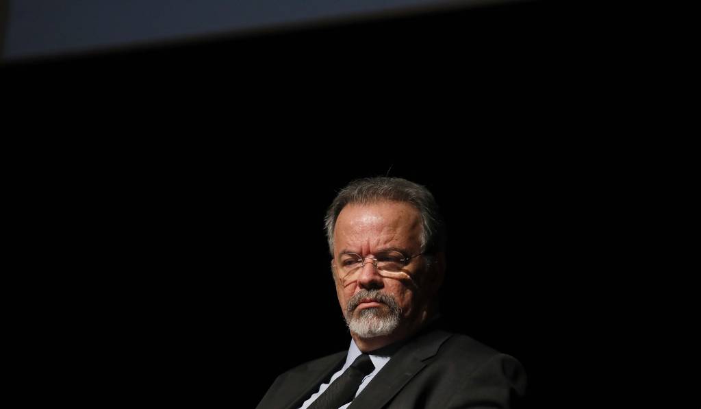 FOLHA DE S. PAULO: Combate ao garimpo ilegal deve unir joalherias, Receita e Itamaraty, diz ex-ministro