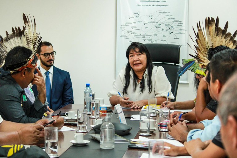 FUNAI: Comitiva de indígenas da Região Sul do país é recebida pela Presidência da Funai