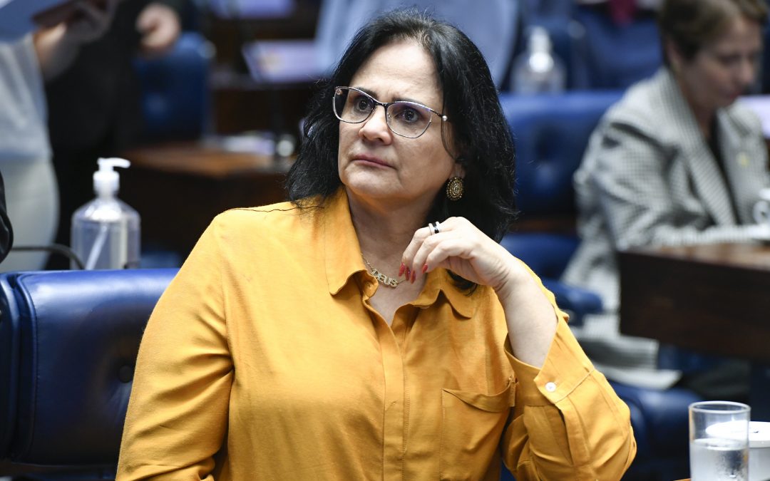 CONGRESSO EM FOCO: PSOL PEDE CASSAÇÃO DE DAMARES POR NEGLIGENCIAR OS YANOMAMI