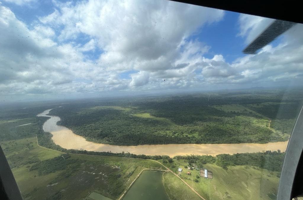 DEFESA: Ministro da Defesa, José Múcio, sobrevoa território Yanomami