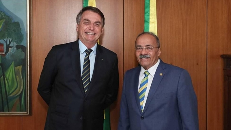 BRASIL DE FATO: Senador amigo de Bolsonaro é ligado a empresa acusada de desvio de medicamentos dos Yanomami