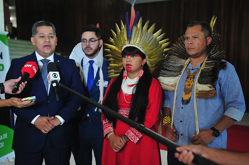 BRASIL DE FATO: Deputados se articulam para criar CPI que investigue genocídio do povo Yanomami