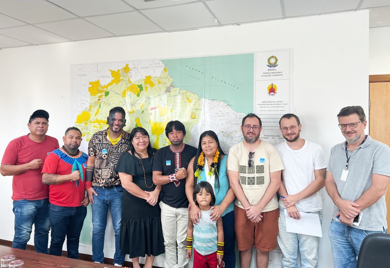 FUNAI: Em reunião na Funai, líderes Krenak e Joenia Wapichana falam sobre situação de Terra Indígena de MG