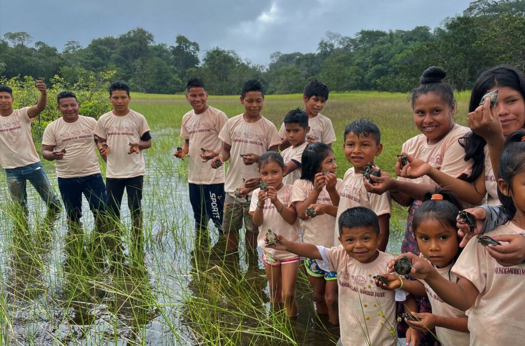 IEPÉ: CRIANÇAS INDÍGENAS DO OIAPOQUE ESTÃO APRENDENDO A IMPORTÂNCIA DE CUIDAR DOS TRACAJÁS