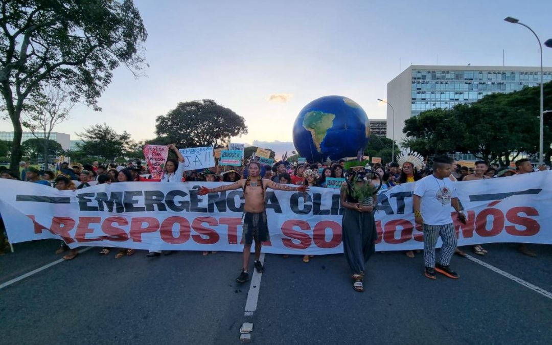 ISA: Movimento indígena decreta emergência climática no país