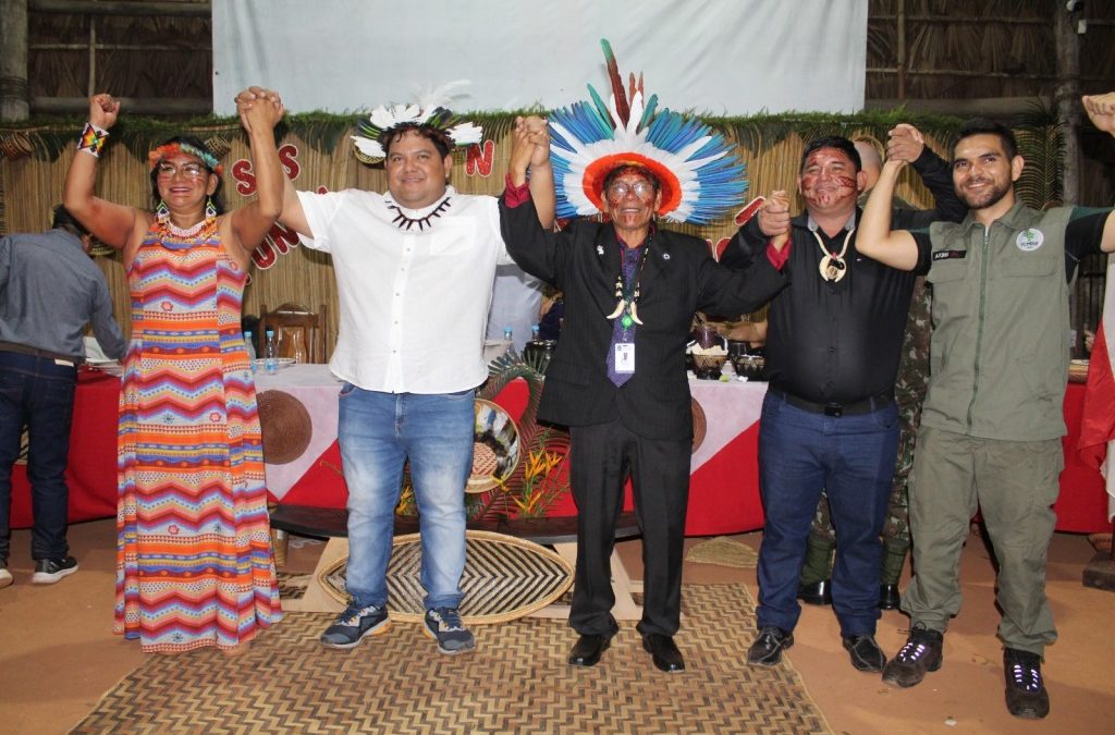 FOIRN: POSSE ANCESTRAL| Com a presença de Joênia Wapichana, o movimento indígena do Rio Negro realiza posse conjunto das coordenações da FUNAI, DSEI, ICMBIO e CONDISI em São Gabriel da Cachoeira – Am