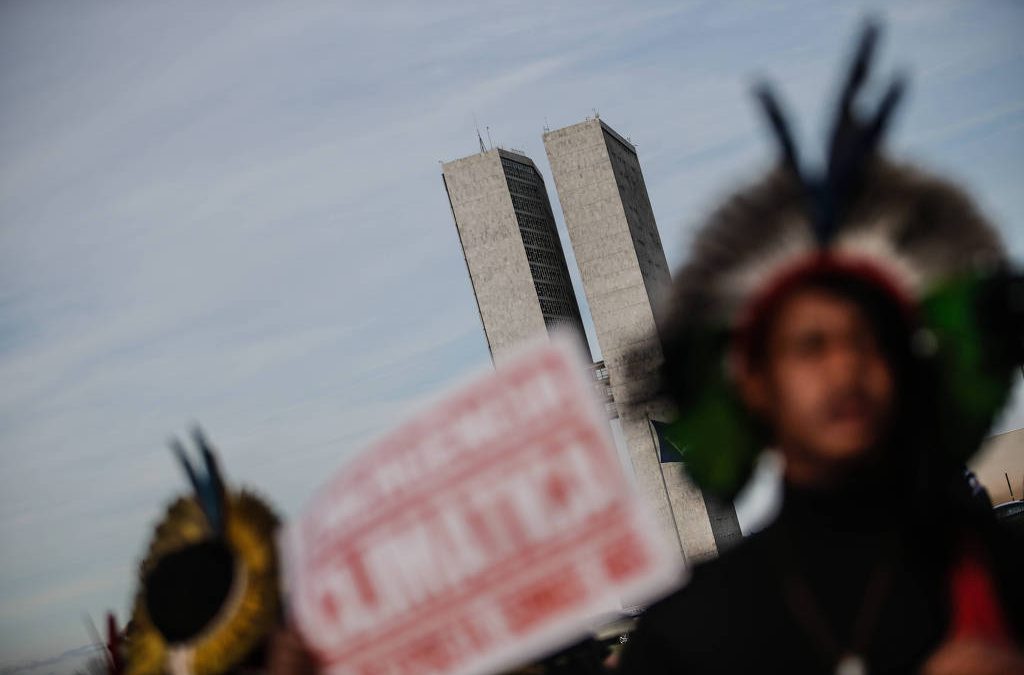 FOLHA DE S. PAULO: Ao exigir culturas imutáveis, projeto do marco temporal de terras indígenas é ignorante e desonesto