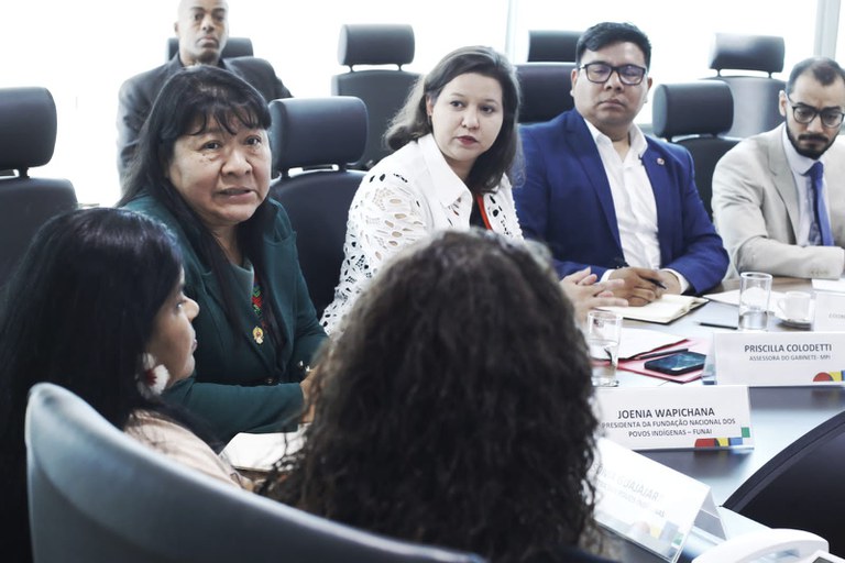 FUNAI: Concurso e Plano de carreira são temas de encontro entre a Funai, MPI e MGI