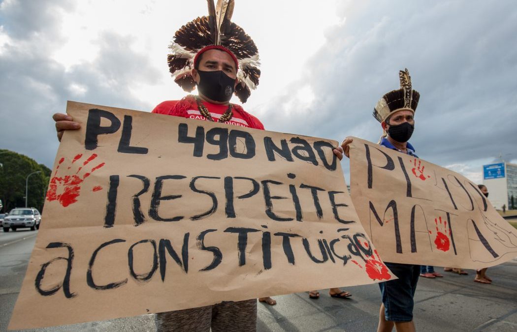 CIMI: Maioria dos deputados federais insiste em inviabilizar demarcação de terras indígenas por meio de projeto de lei