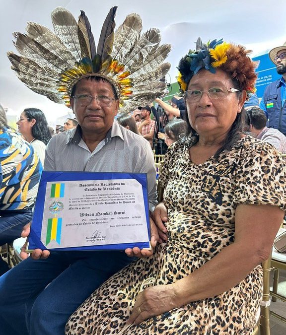FUNAI: Wilson Nakodah Surui recebe título honorífico de honra ao mérito pela produção de café em Rondônia