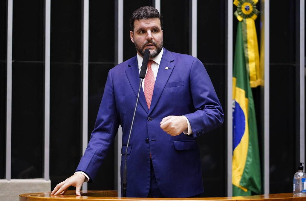 FOLHA DE SÃO PAULO: Aprovação do marco temporal é sinalização para STF, diz relator na Câmara