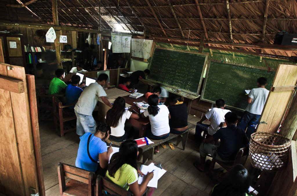 FOLHA DE SÃO PAULO: Reorganização de ministérios de Lula ignora educação indígena e tira campo do MEC