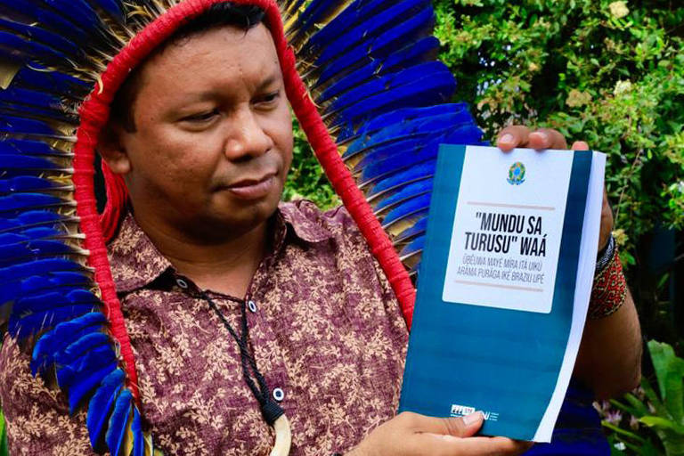 FOLHA DE S. PAULO: Rosa Weber lança 1ª Constituição traduzida no AM e fala em compromisso com indígenas