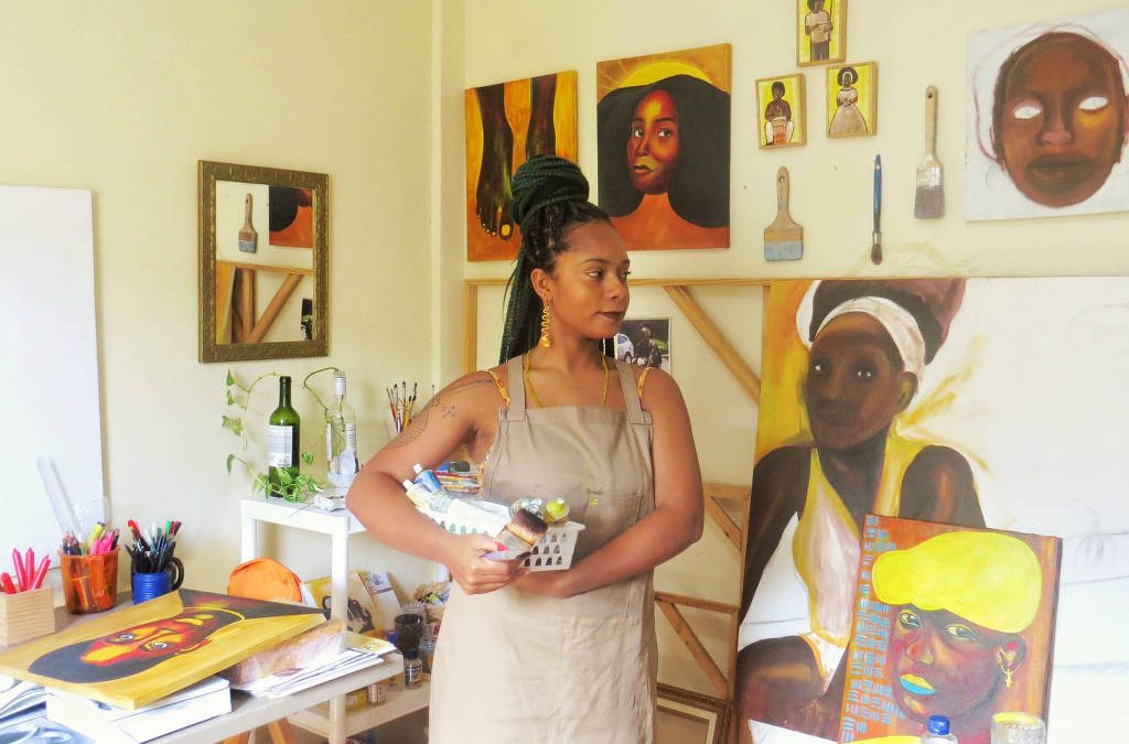 FOLHA DE S. PAULO: Ione Reis, artista afro-indígena, usa memórias da infância para colorir obras