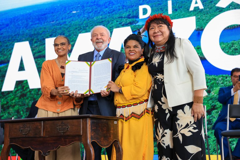FUNAI: Dia da Amazônia: Governo Federal anuncia a demarcação de duas terras indígenas no Acre e no Amazonas