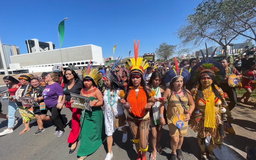 OPAN: União e fortalecimento: mulheres indígenas do Médio Juruá marcham juntas em grande mobilização nacional