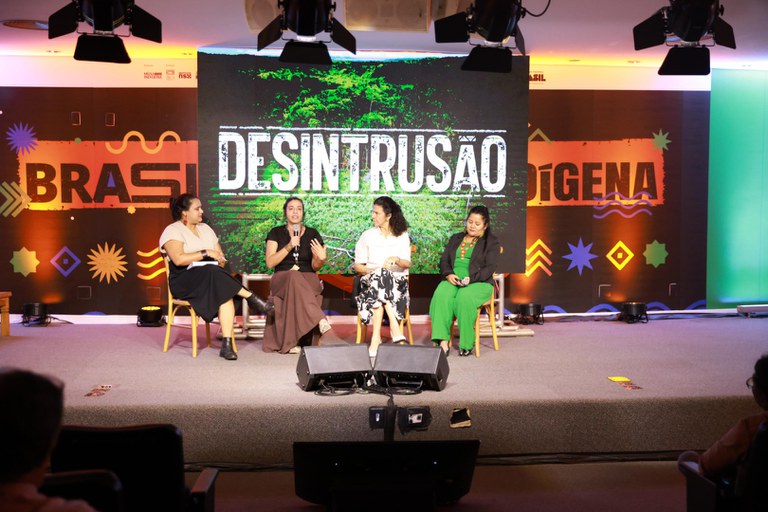 FUNAI: Funai participa de debate sobre o processo de desintrusão da Terra Indígena Alto Rio Guamá