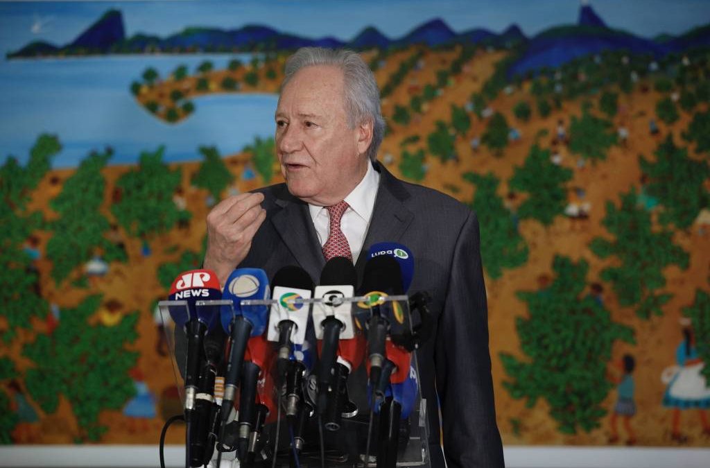 FOLHA DE SÃO PAULO: Governo Lula avança com demarcação de terra indígena afetada por mercúrio no Pará