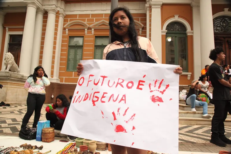 BRASIL DE FATO: Primeira Marcha de Mulheres Indígenas de Porto Alegre enfatiza luta por direitos à terra, saúde e educação
