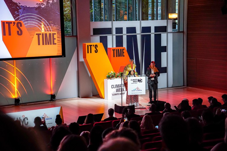 MPI: Sonia Guajajara defende mais comprometimento com redução do aquecimento global na Semana do Clima