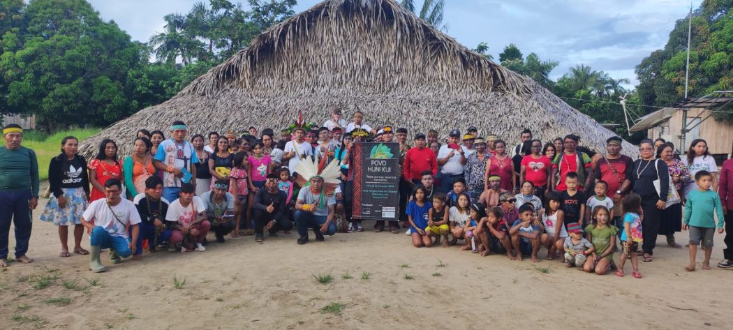 CIMI: Primeiro Encontro de Lideranças na Terra Indígena Praia do Carapanã fortalece luta e voz do povo Huni Kuĩ