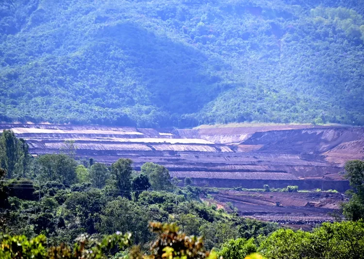 BRASIL DE FATO: Dirigente do MST critica projeto de mineração em terras indígenas: ‘Tentativa de legalizar um crime’