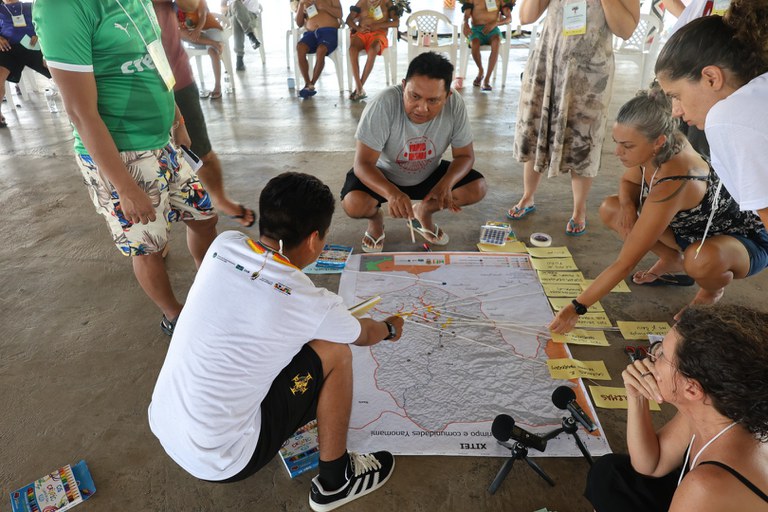 FUNAI: ‘Vamos trabalhar juntos para voltar a escutar os sons da natureza’, diz indígena sobre plano de recuperação do território Yanomami