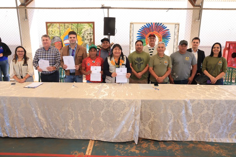 FUNAI: No Paraná, Funai assina Termo que permitirá novo modelo de gestão agrícola, ambiental e territorial na Terra Indígena Ivaí