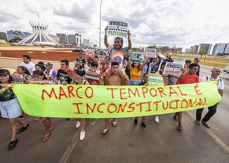 BRASIL DE FATO: Marco temporal e agronegócio tornam terras indígenas zonas de guerra, analisa antropóloga