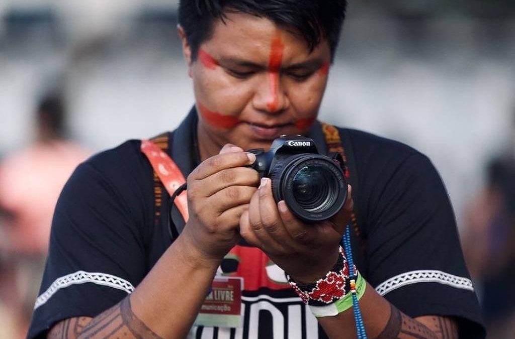 FOLHA DE S. PAULO: Mortes: Registrou cotidiano e lutas de povos originários