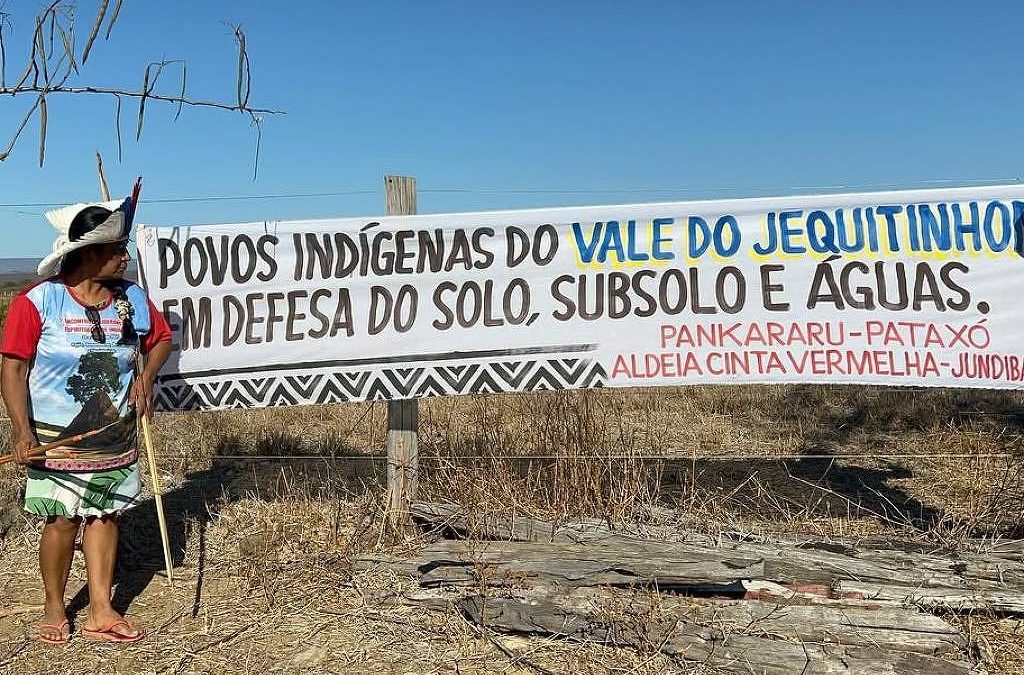 FOLHA DE S. PAULO: Indígenas acusam mineradora de danos ambientais no Vale do Jequitinhonha