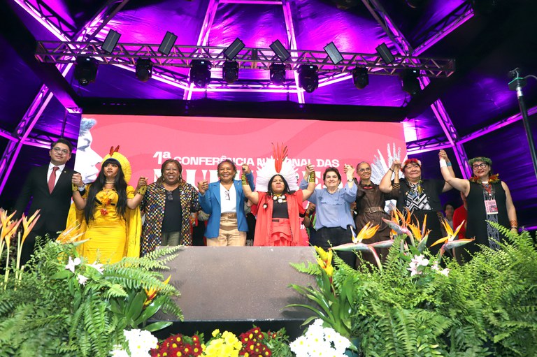 MDHC: Ministra Macaé Evaristo destaca papel das mulheres indígenas na construção da democracia em abertura da 1ª Conferência Nacional das Mulheres Indígenas