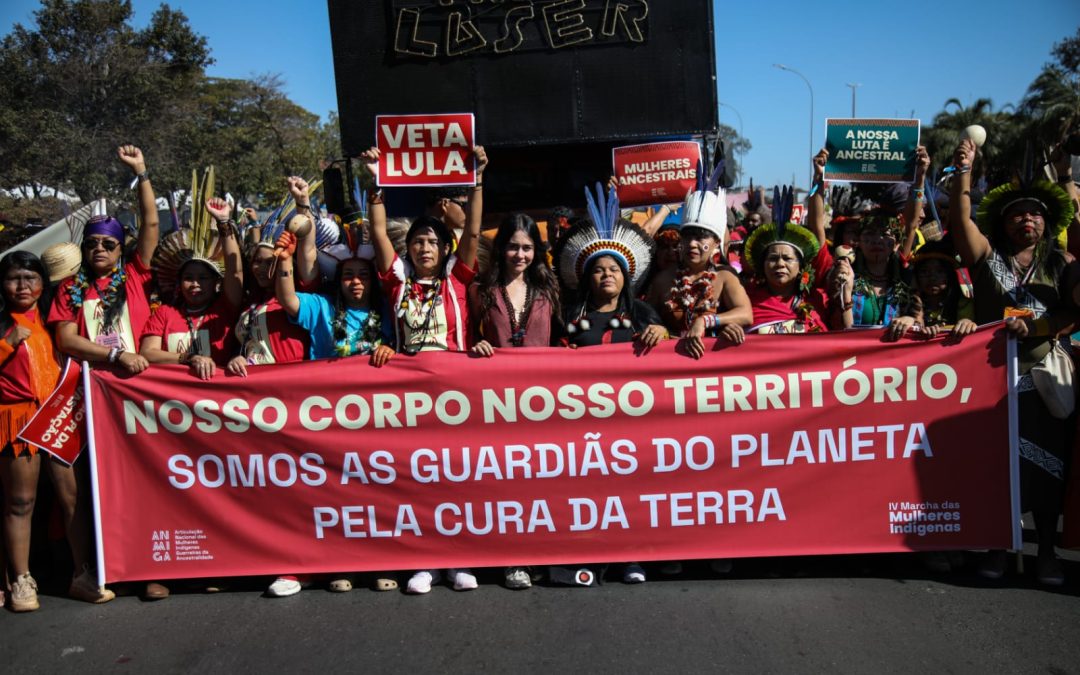 CTI: Mulheres indígenas marcham em Brasília pela defesa dos corpos-territórios e pela cura da terra