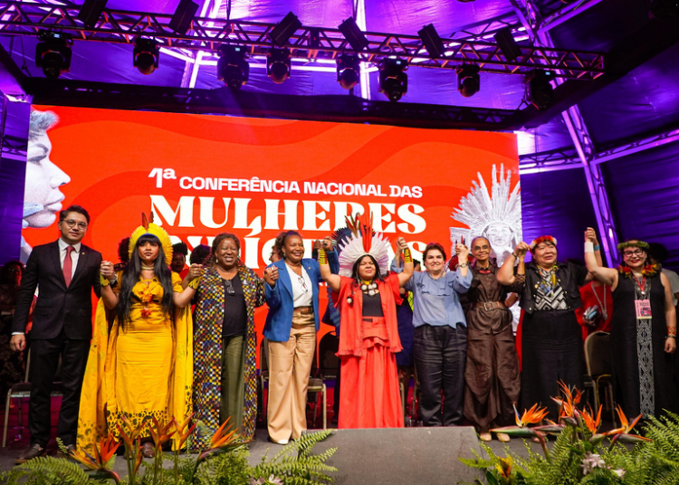 BRASIL DE FATO: Mulheres indígenas apresentam 49 propostas para orientar políticas públicas no governo Lula