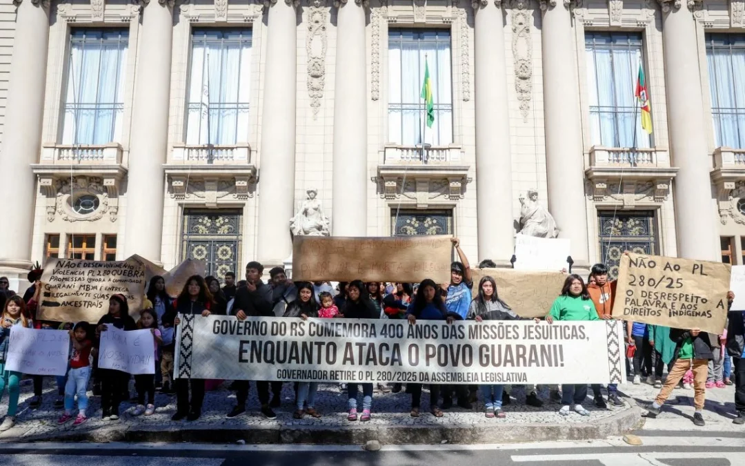 BRASIL DE FATO: ‘Terra indígena não se vende, se defende’ alertaram lideranças em audiência na Assembleia Legislativa do RS