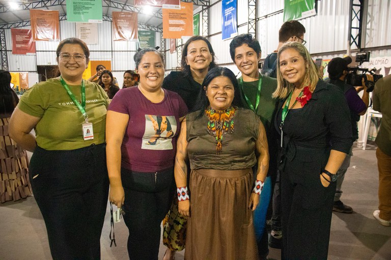 MDHC: Visita da ministra Sônia Guajajara fortalece atuação dos Centros Yanomami e Ye’kwana do MDHC em Boa Vista (RR)